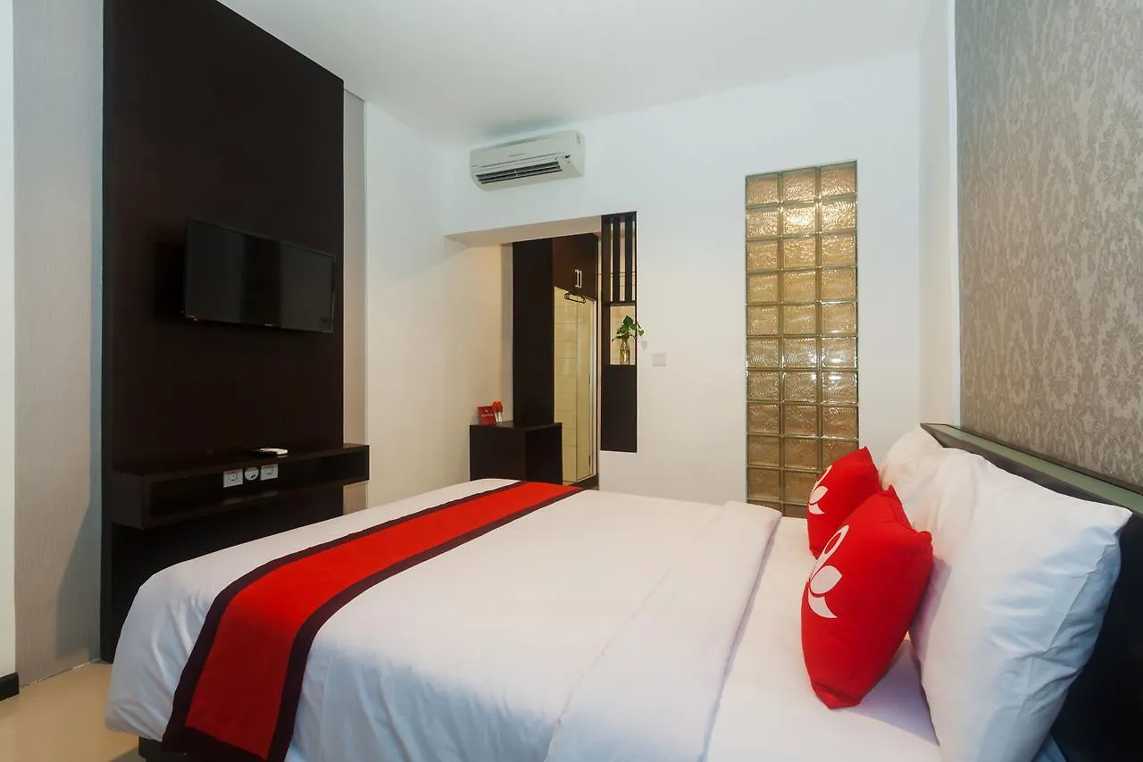 Zen Rooms Kedonganan Batur Sari Jimbaran  3*, Jimbaran (Bali)