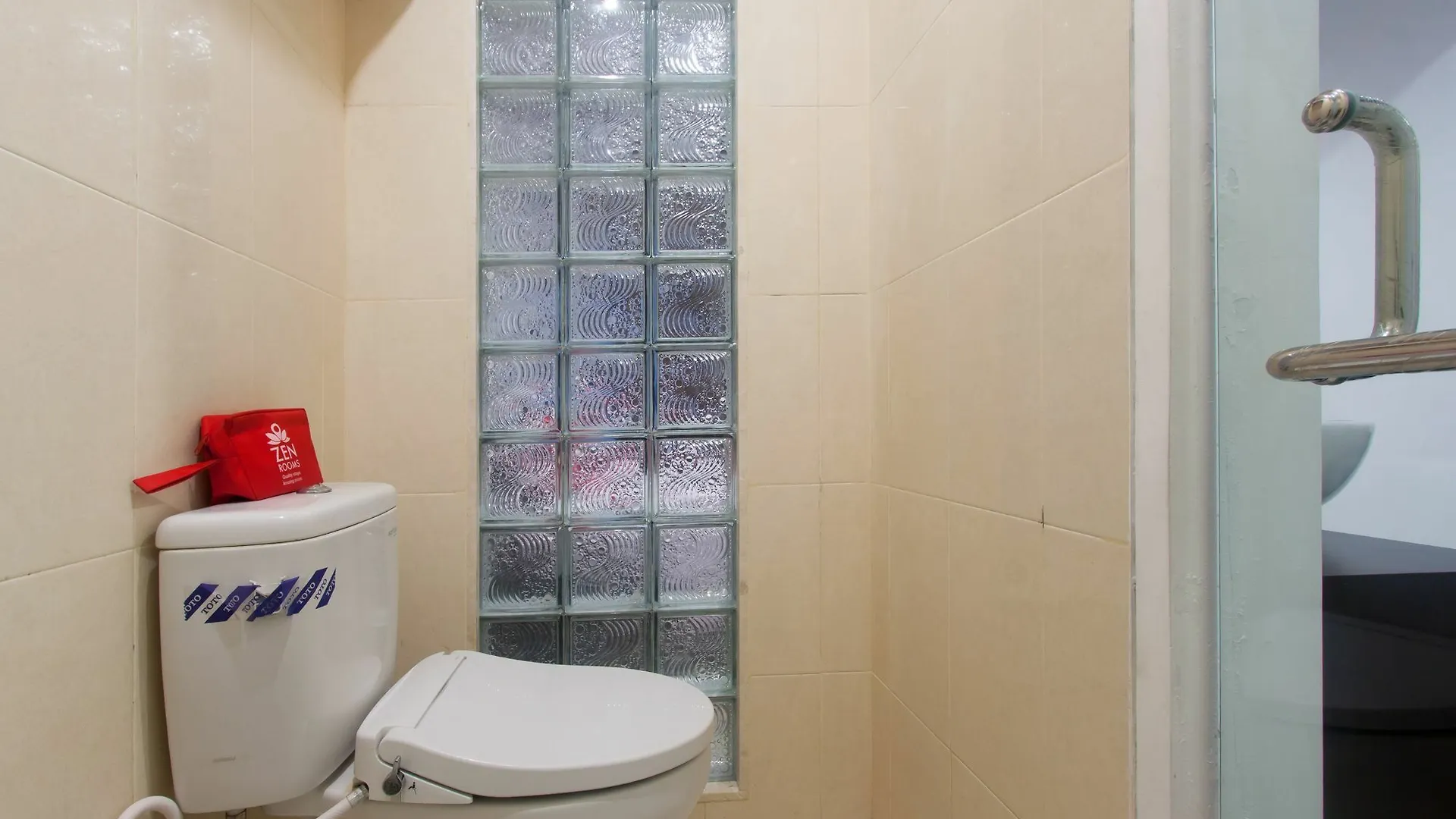 Zen Rooms Kedonganan Batur Sari Jimbaran  Hotel Jimbaran (Bali)